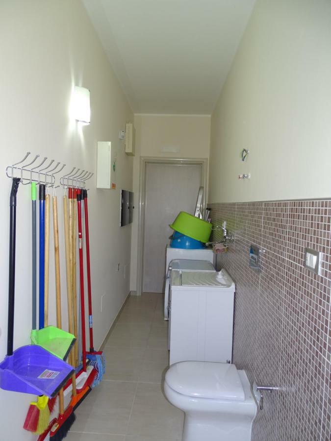 Linda Casa Vacanze Felline Exterior photo